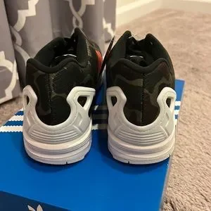 Camo Adidas Zx Flux Blancas Foot Locker Adidas NMD R1 V3 Casual